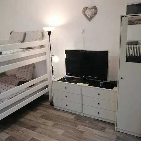 Fewo Kutsch Watt Nr3 Terasse Erdgeschoss 800mtr Zum In Seitenstrasse Apartment *